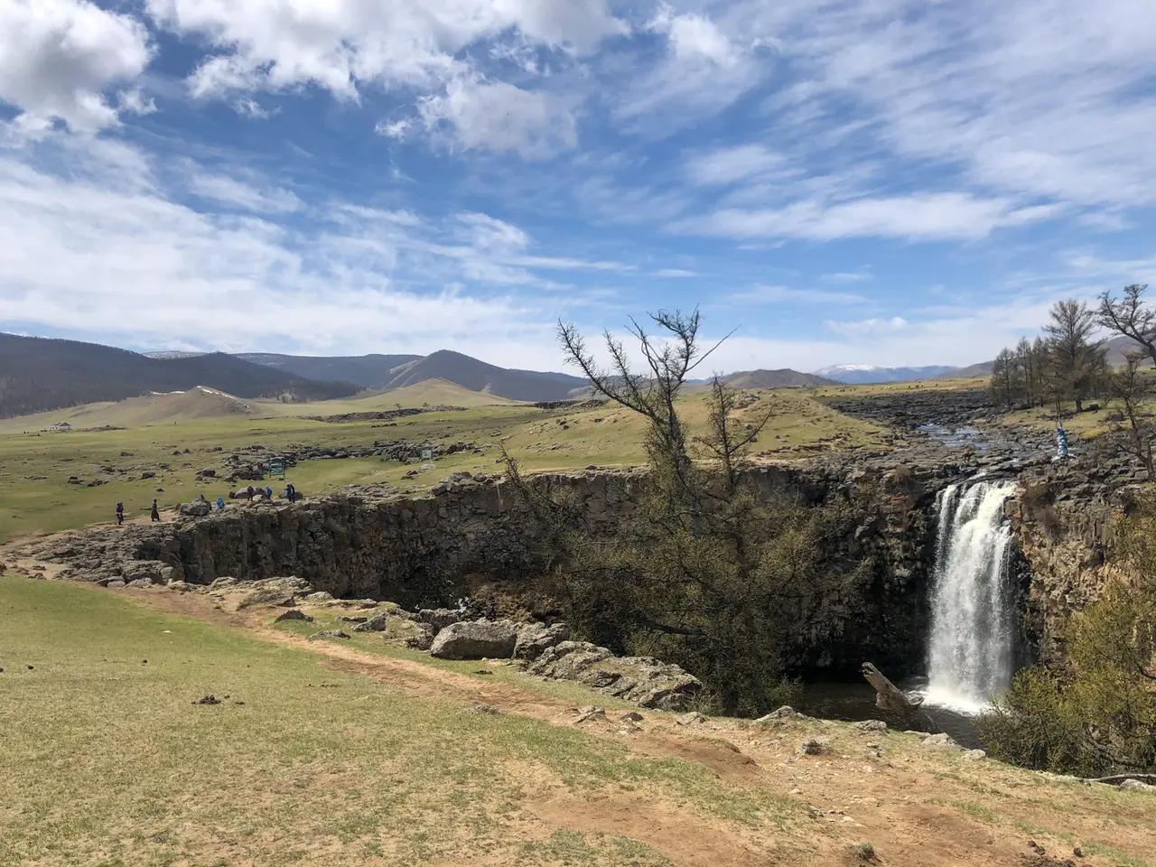 Red Waterfall, Улаан Цутгалан - A landmark in Orkhon Valley